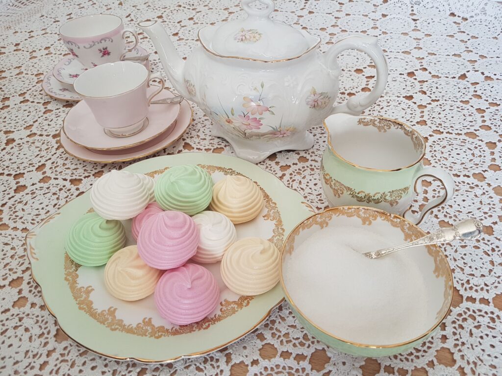 Pale Pastels, vintage china to hire