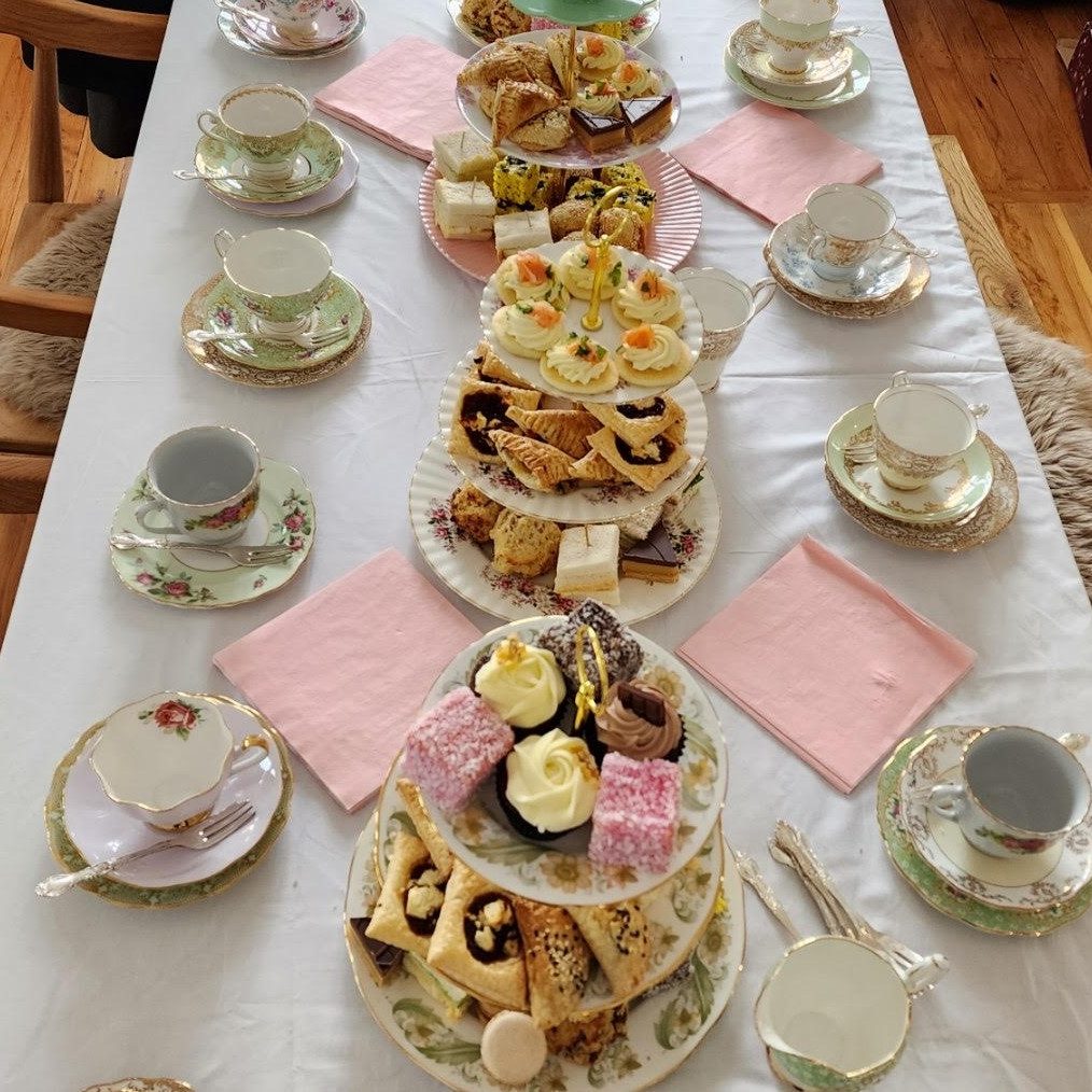 Vintage china to hire